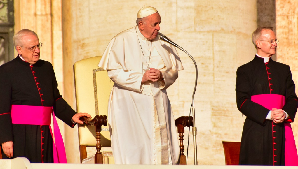 Papa Franjo: “Tradicionalnu misu su iskorištavali ideološki.”