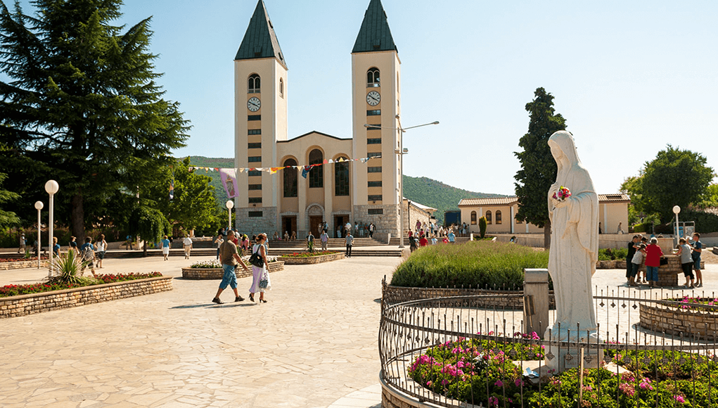 Unatoč oprezu oko nadnaravnosti ukazanja, Vatikan službeno priznao Međugorje